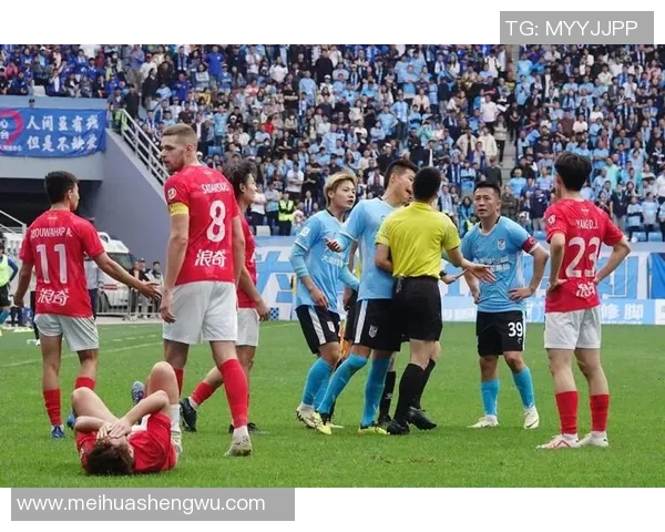 中国足球涉赌丑闻曝光多名球星被查,足坛风波再起引发广泛关注 中国足球涉赌丑闻曝光多名球星被查,足坛风波再起引发广泛关注